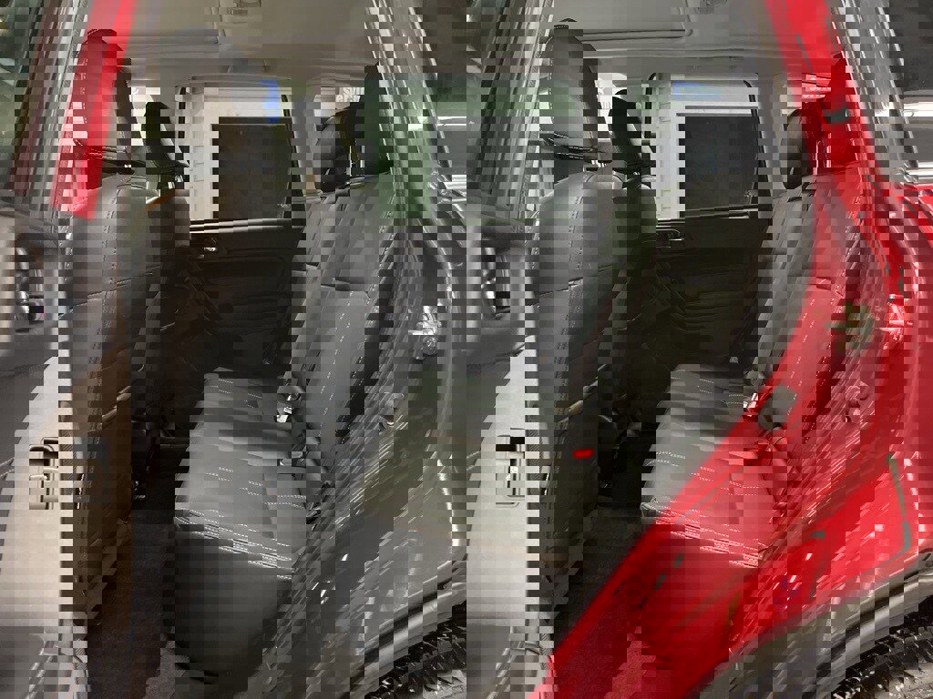 Used 2017 Subaru Forester 2.5i Touring image 33