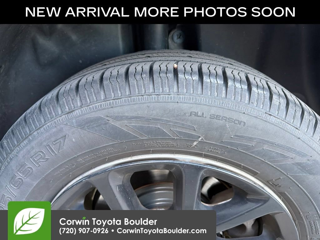 Used 2016 Jeep Cherokee Latitude w/ Safety/Convenience Group AWD/4WD image 15