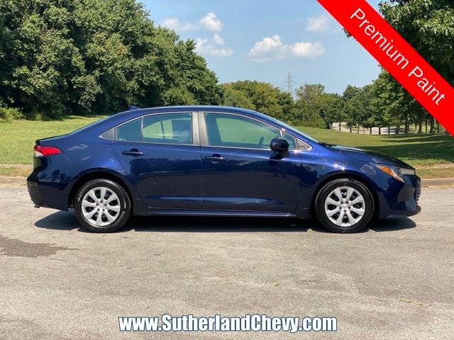 Used 2025 Toyota Corolla LE FWD image 8