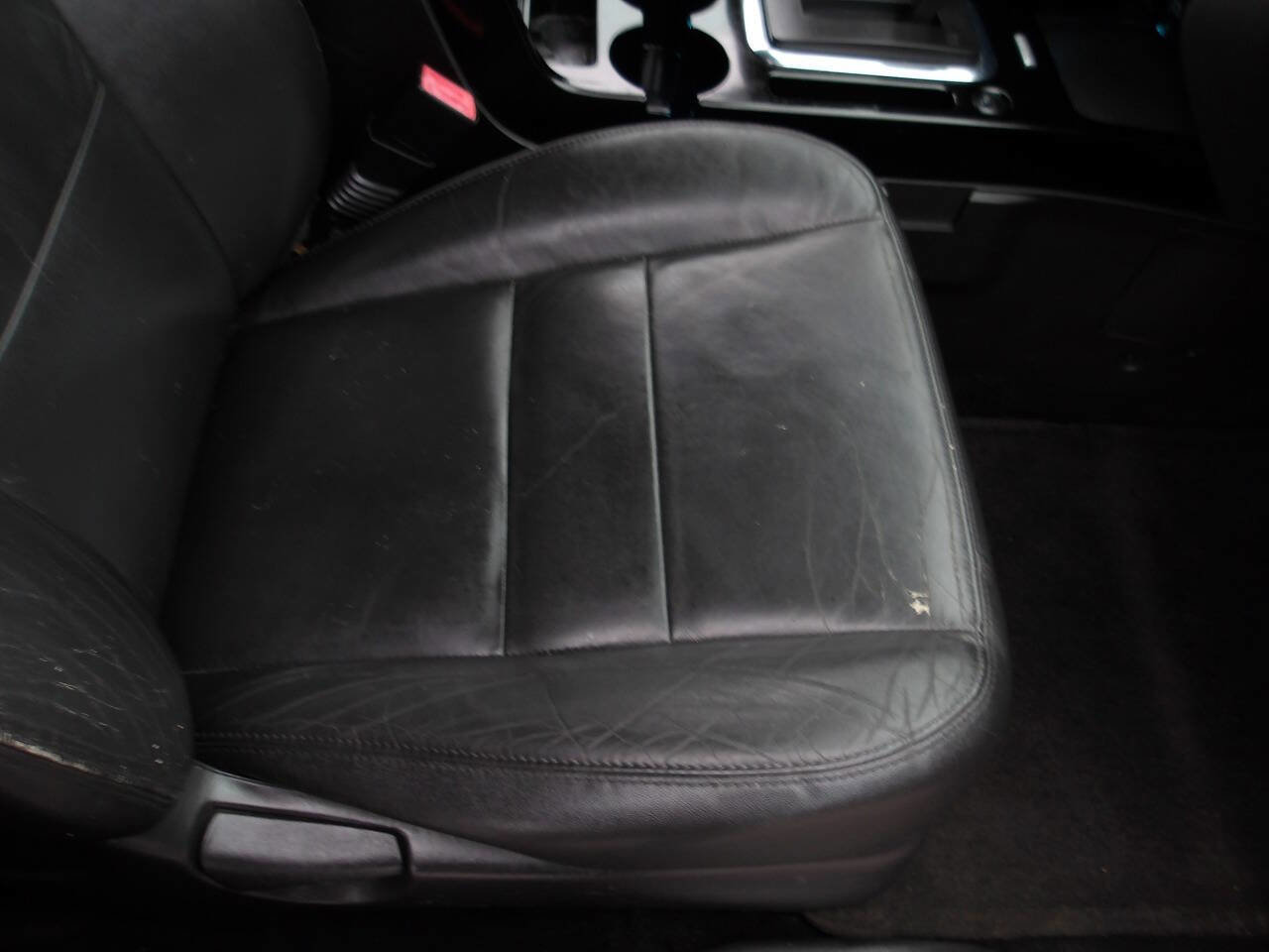 Used 2011 Ford Escape Limited image 21