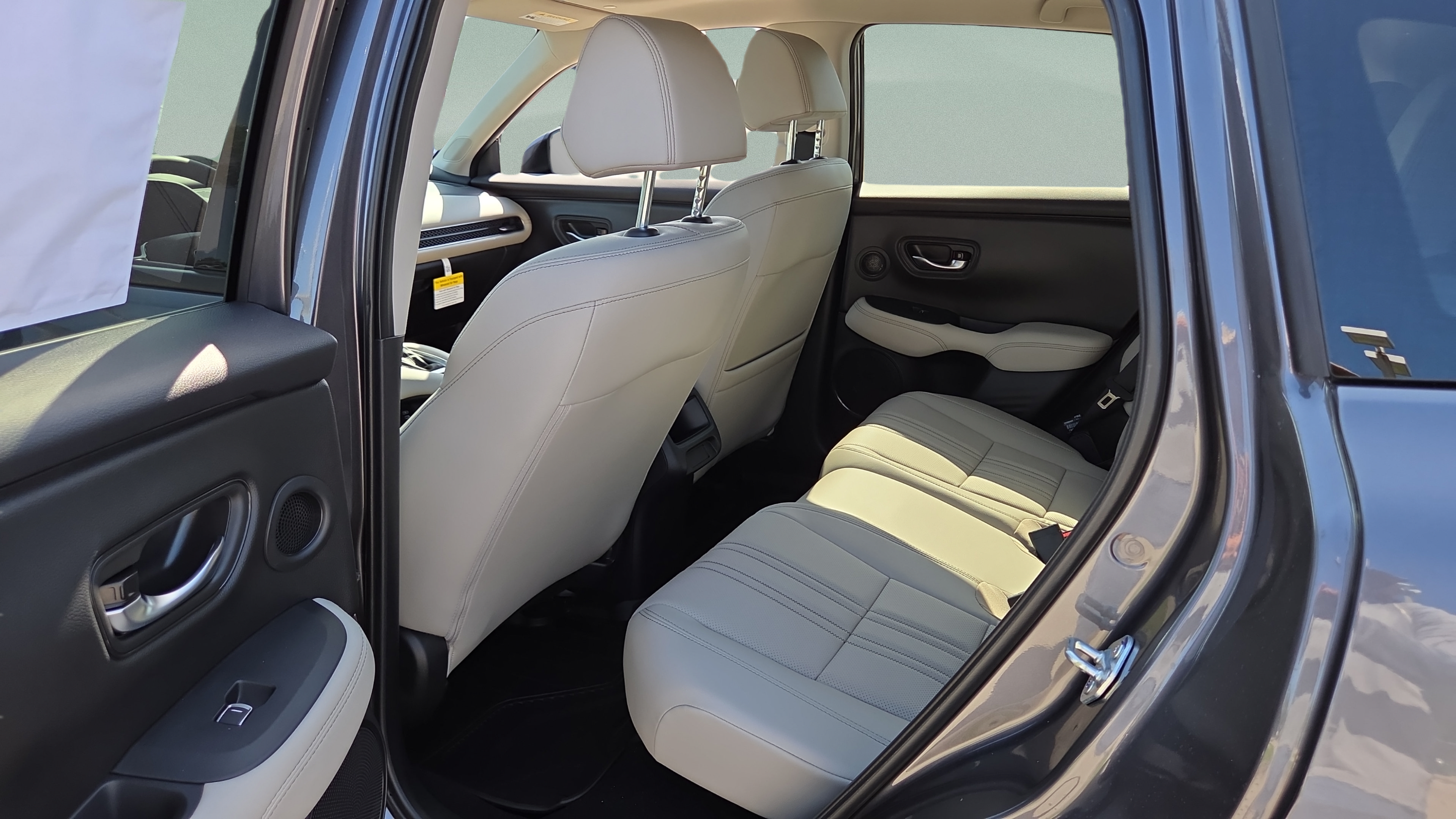 New 2027 Honda HR-V EX-L image 11