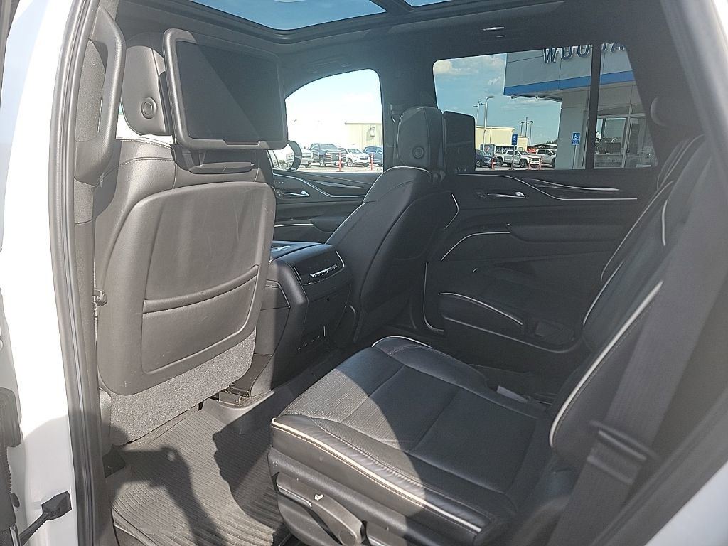 Used 2021 Cadillac Escalade Sport w/ Driver Assist Tech Package image 20