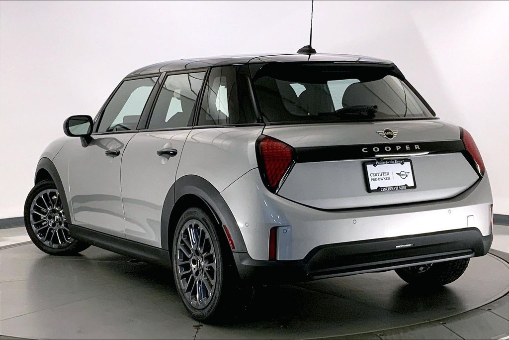 Certified 2026 MINI Cooper 4-Door Hardtop FWD image 10