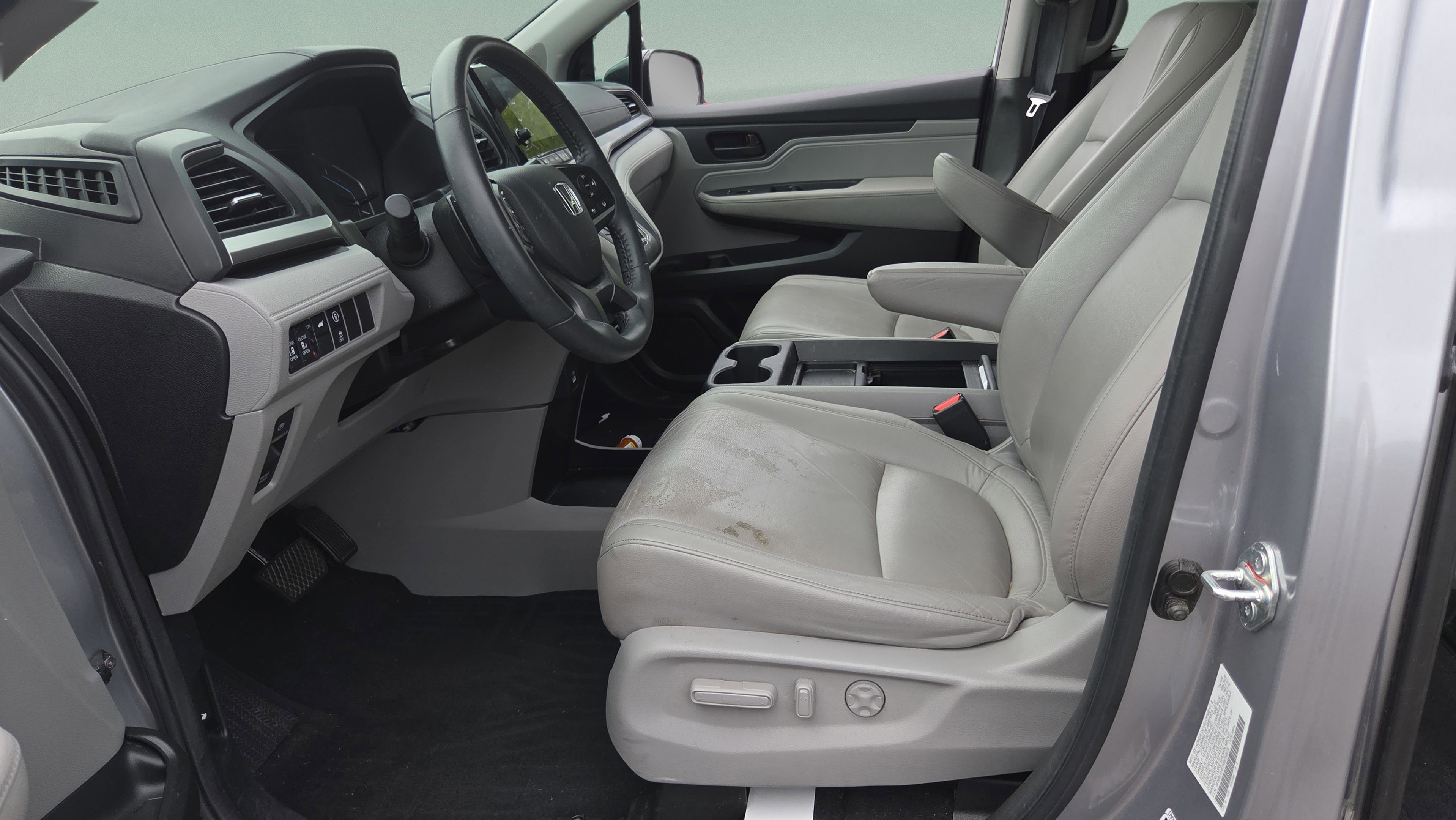 Certified 2024 Honda Odyssey EX-L image 30
