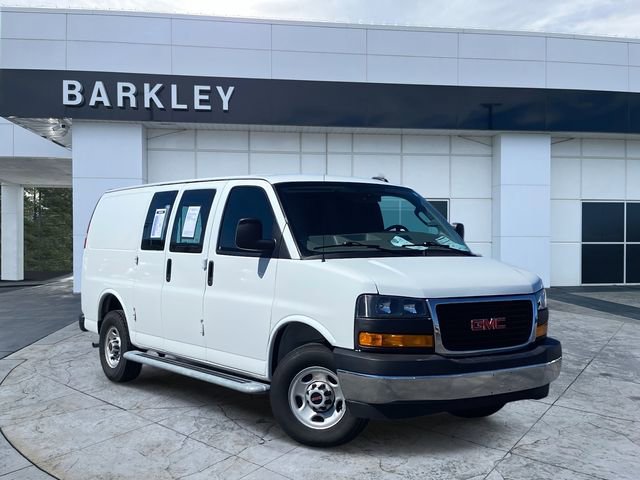 Used 2024 GMC Savana 2500 w/ Driver Convenience Package image 1