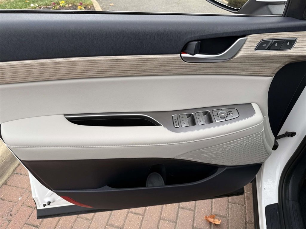 Used 2022 Hyundai Palisade SEL w/ Premium Package image 15