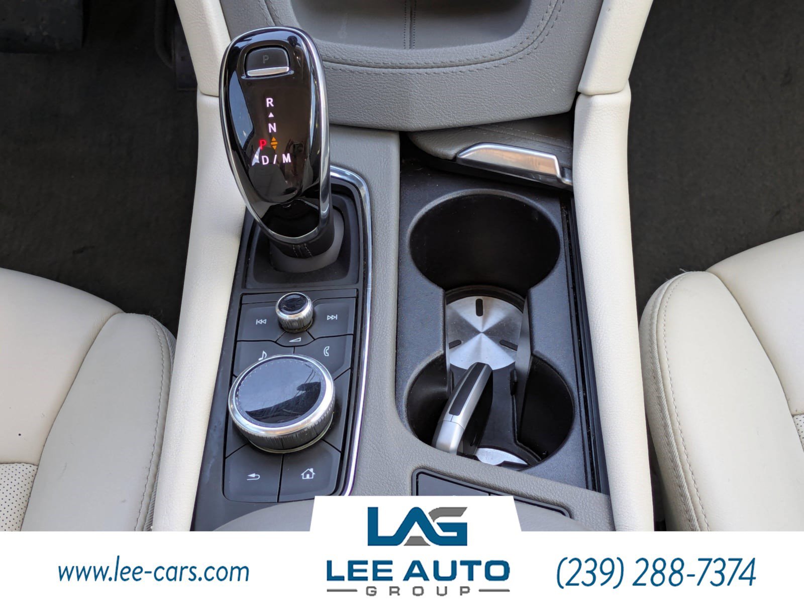 Used 2021 Cadillac XT5 Premium Luxury FWD image 16