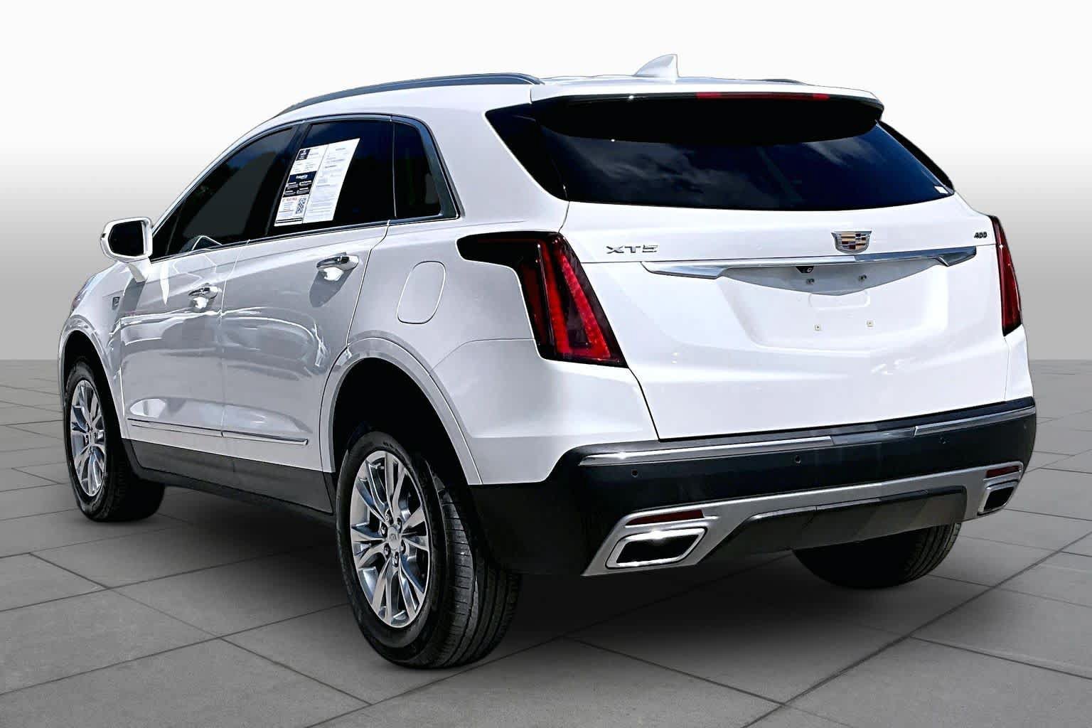 Used 2020 Cadillac XT5 Premium Luxury FWD image 12