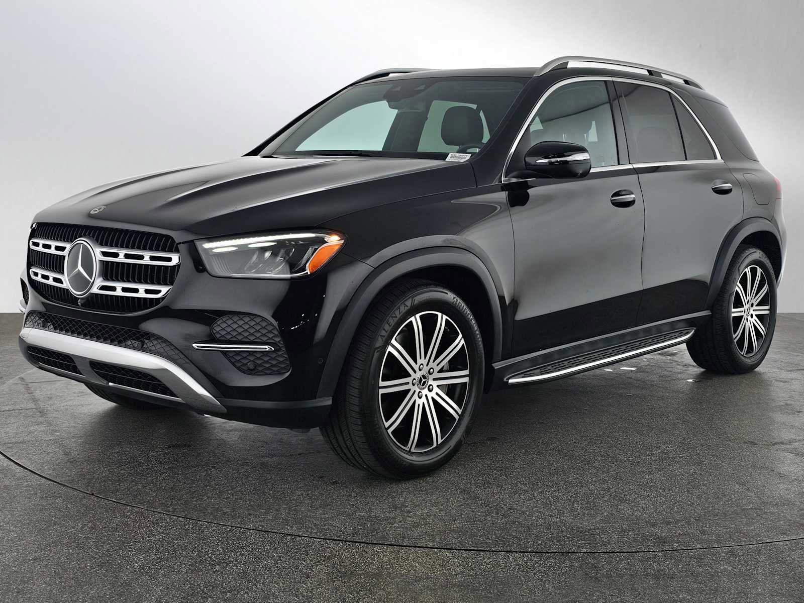 Certified 2025 Mercedes-Benz GLE 450e 4MATIC image 8