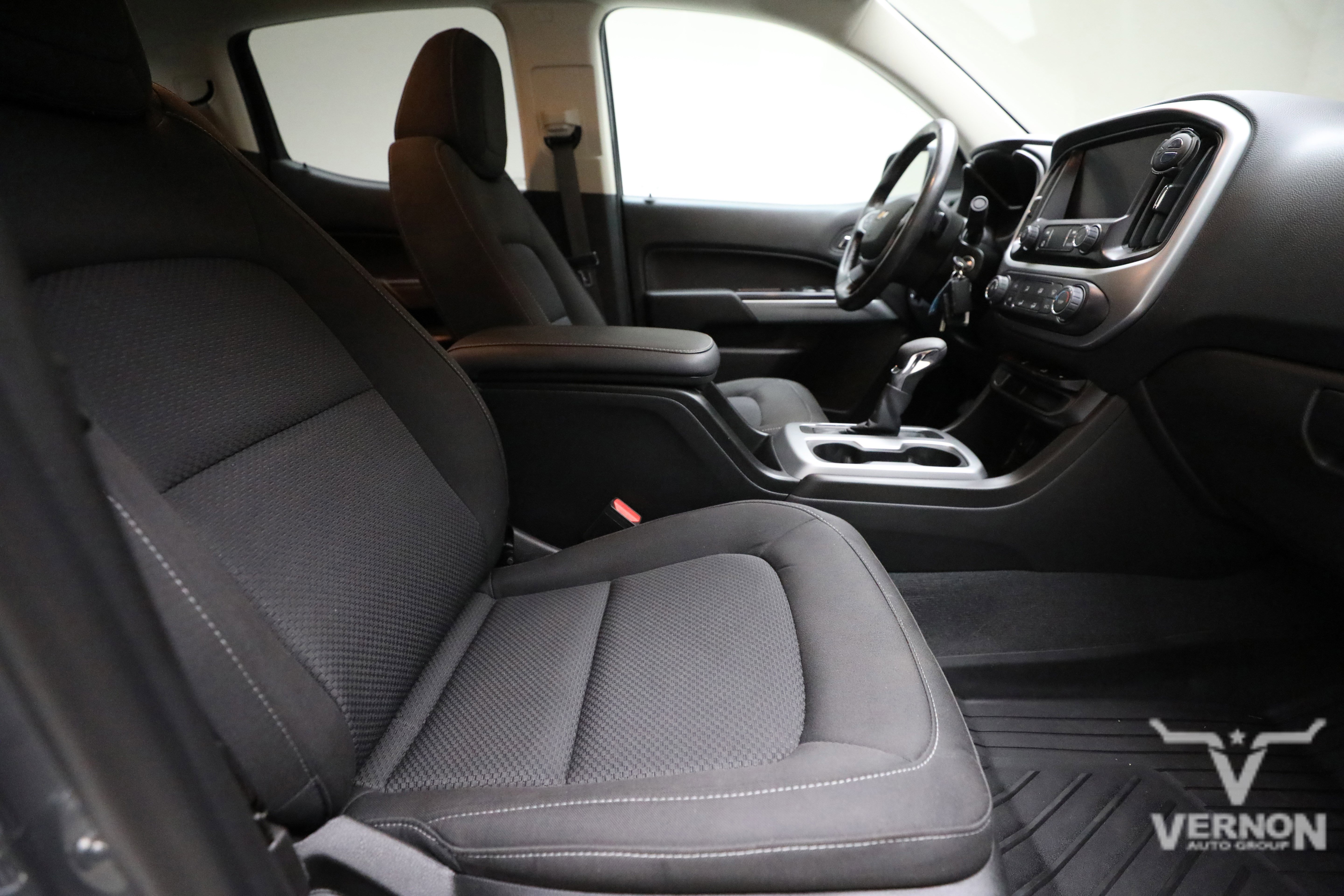 Used 2022 Chevrolet Colorado LT RWD image 11
