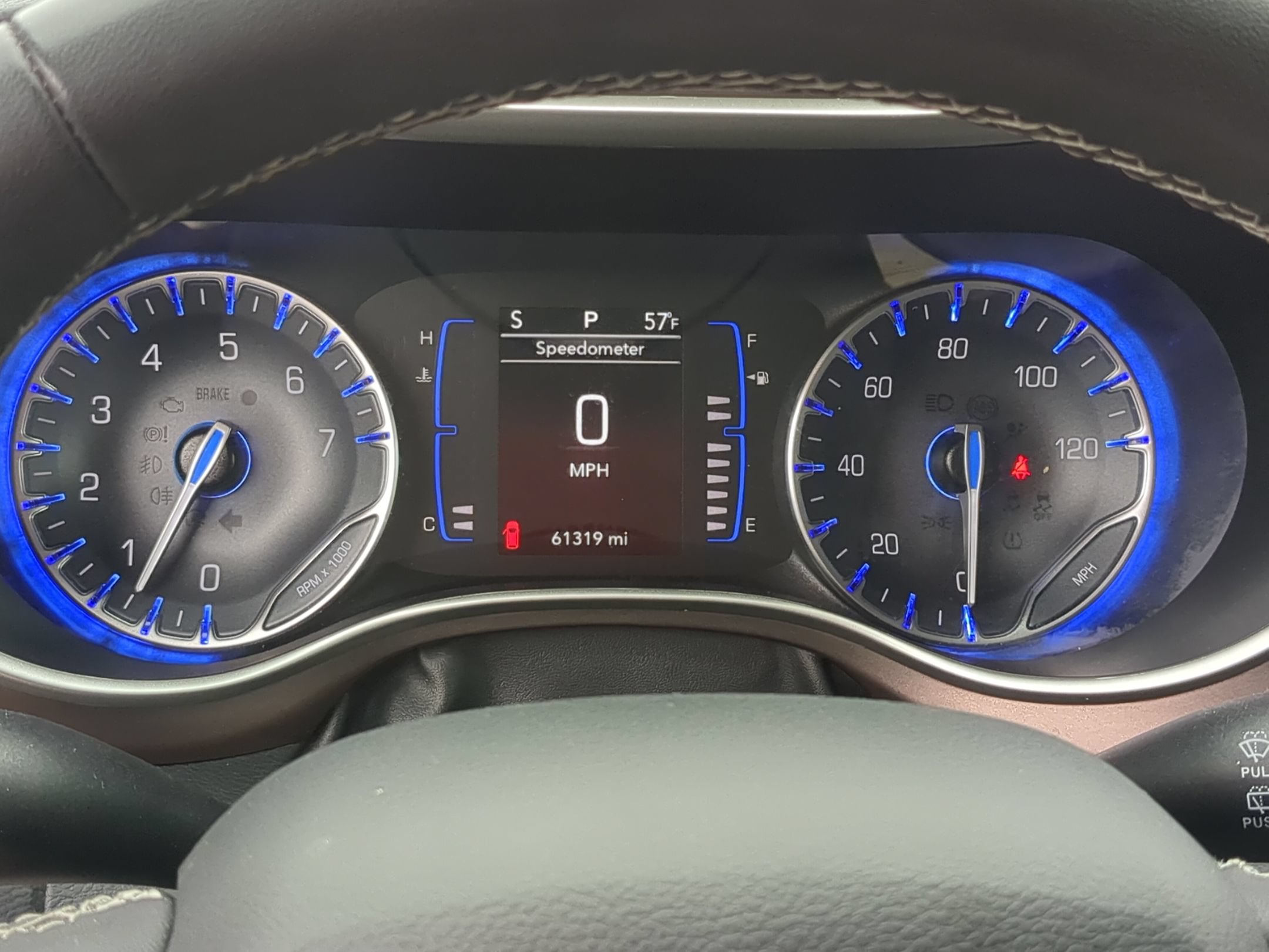 Used 2023 Chrysler Voyager LX FWD image 21