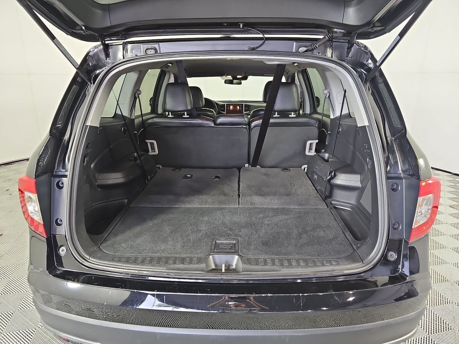 Used 2020 Honda Pilot LX image 12