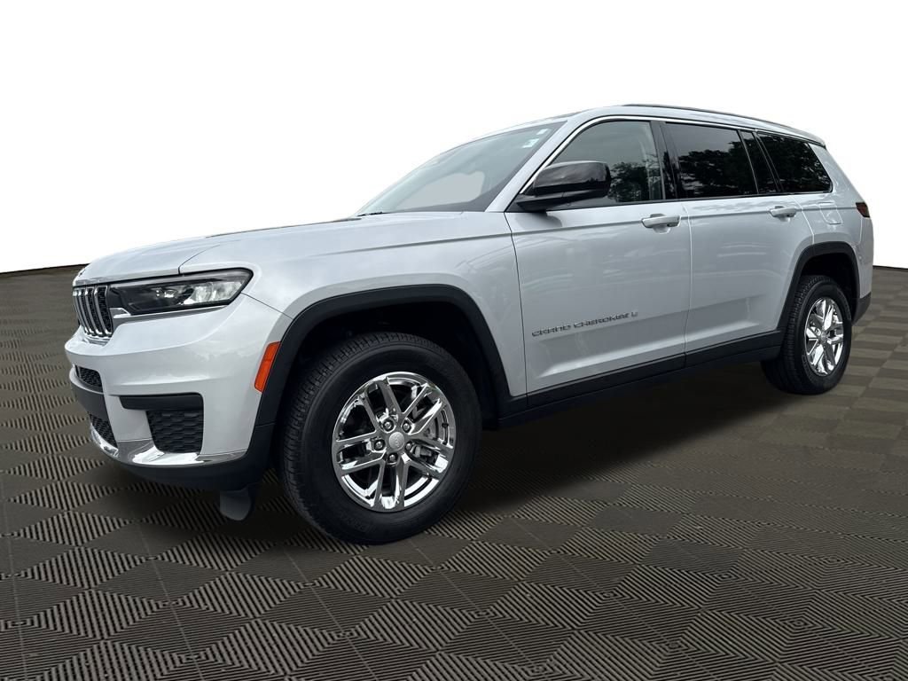 Used 2022 Jeep Grand Cherokee L Laredo w/ Luxury Tech Group I