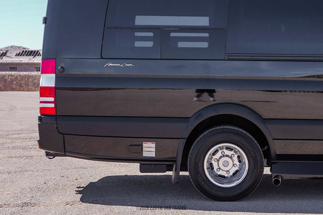 Used 2017 Mercedes-Benz Sprinter 3500 image 10