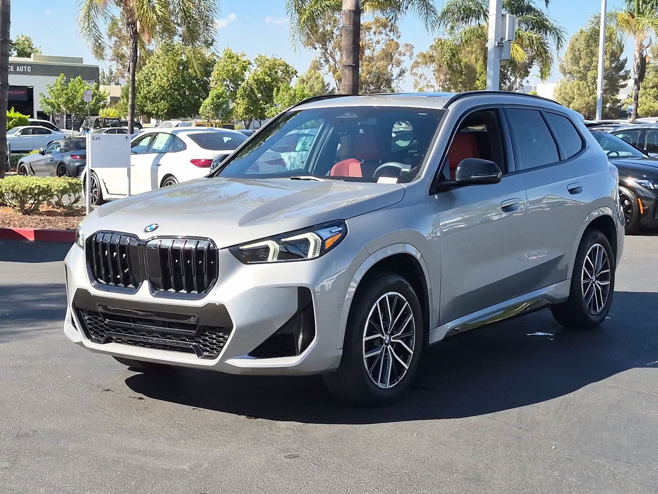Certified 2023 BMW X1 xDrive28i w/ M Sport Package AWD/4WD image 5