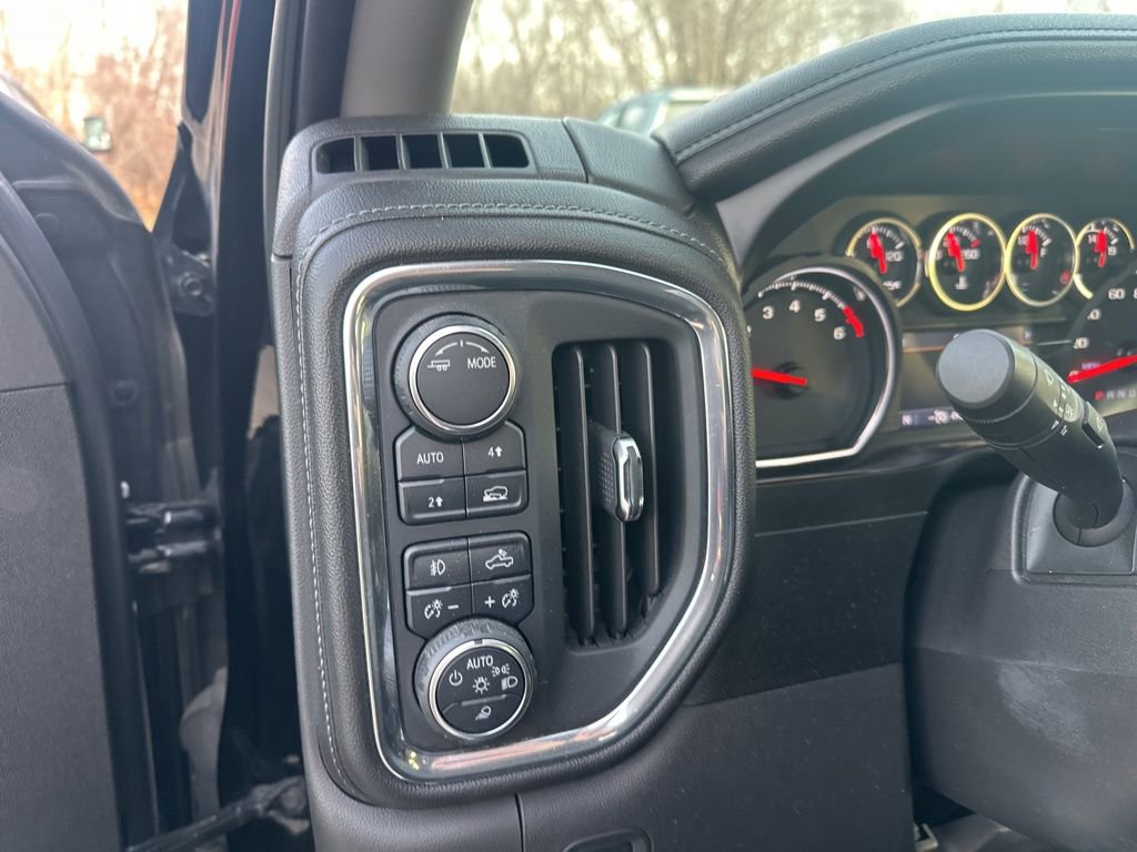 Certified 2020 Chevrolet Silverado 1500 LTZ w/ LTZ Plus Package image 20