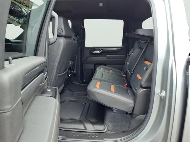 Used 2025 GMC Sierra 2500 AT4 AWD/4WD image 11