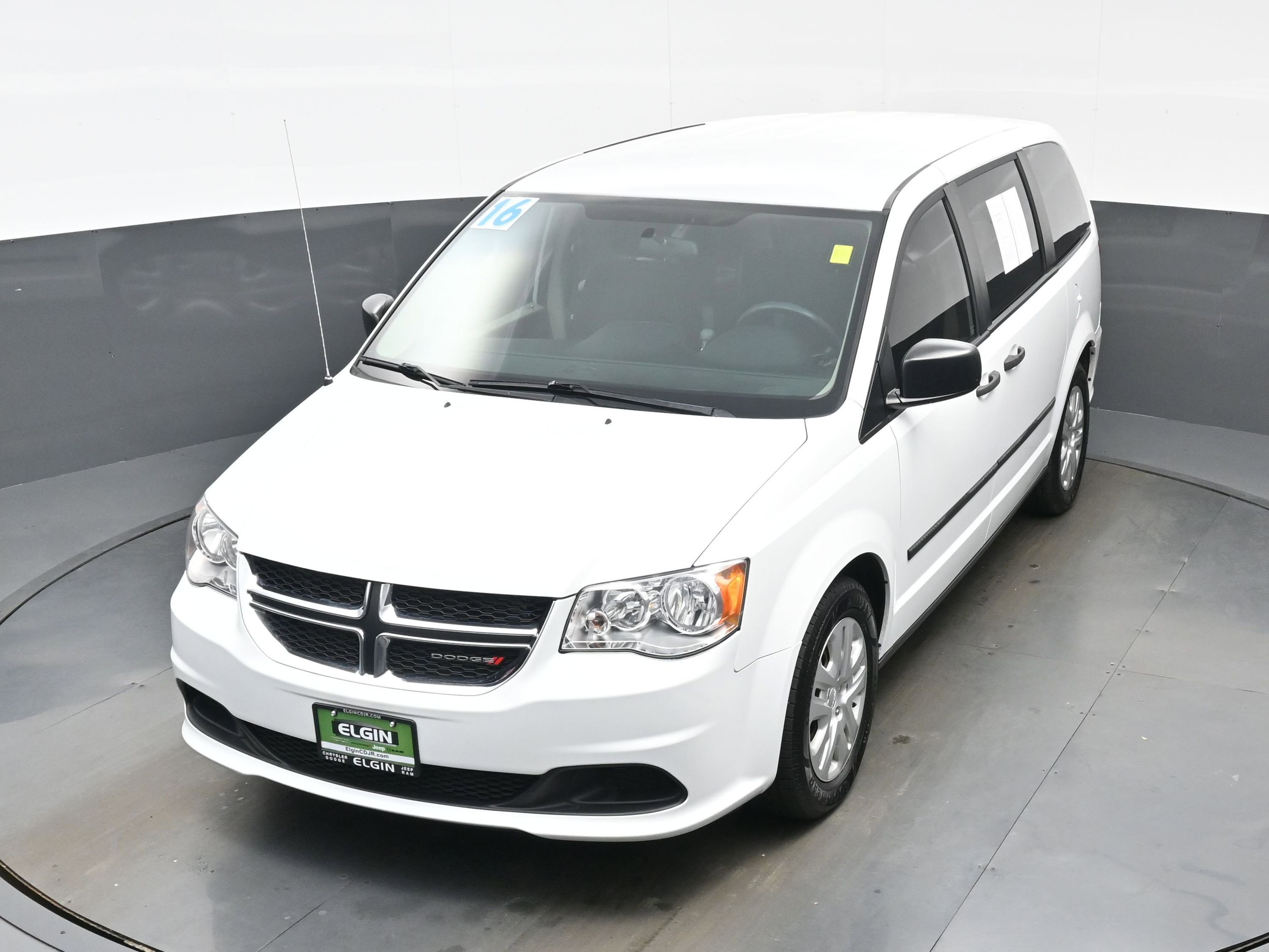 Used 2016 Dodge Grand Caravan American Value Package image 30