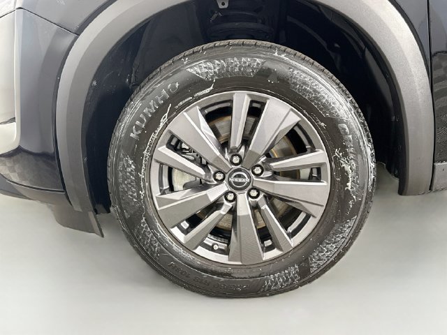 Used 2024 Nissan Pathfinder SV FWD image 37