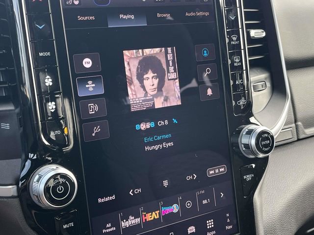 New 2026 RAM 1500 4x4 Crew Cab image 25