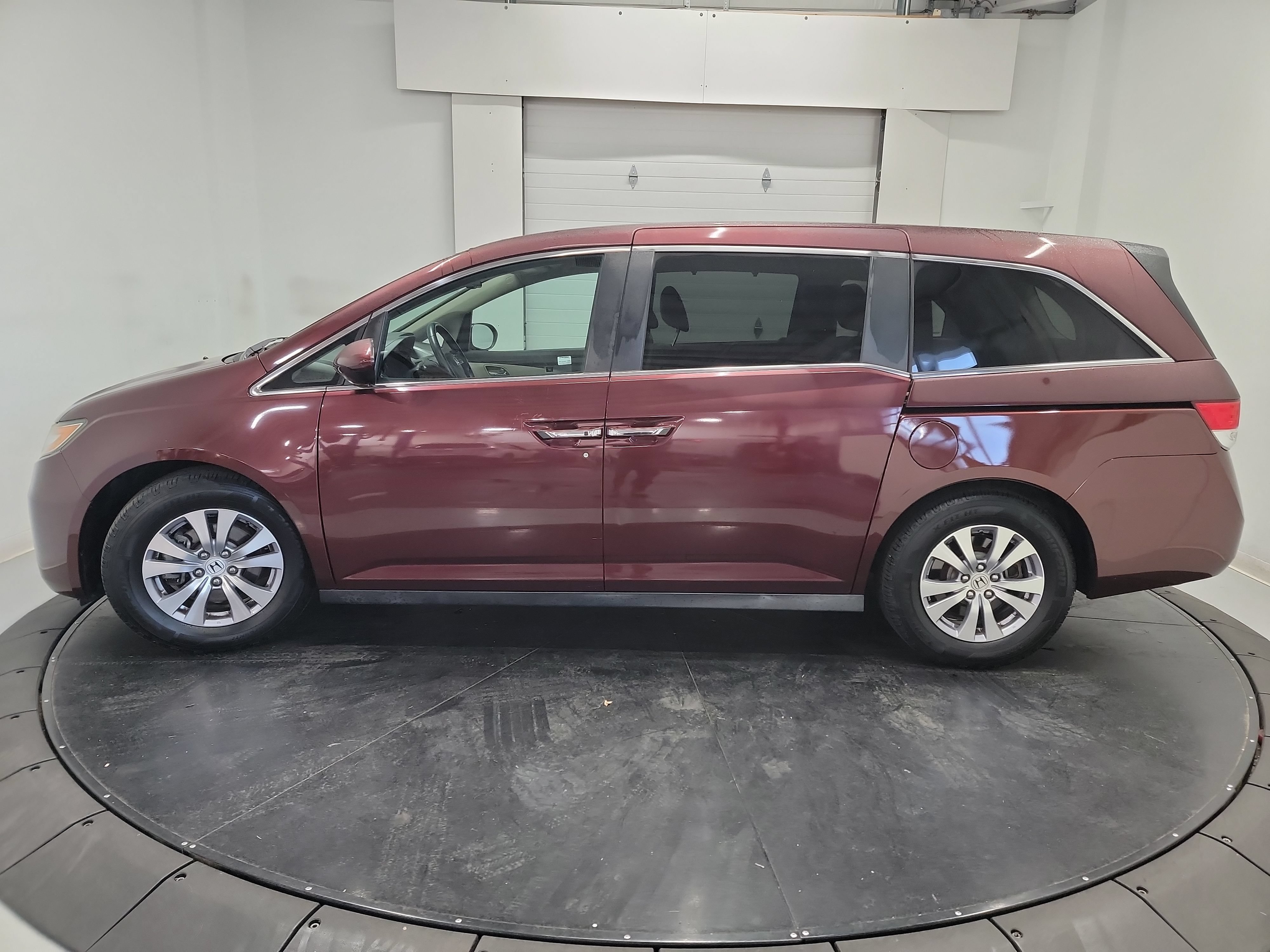 Used 2017 Honda Odyssey EX-L image 4
