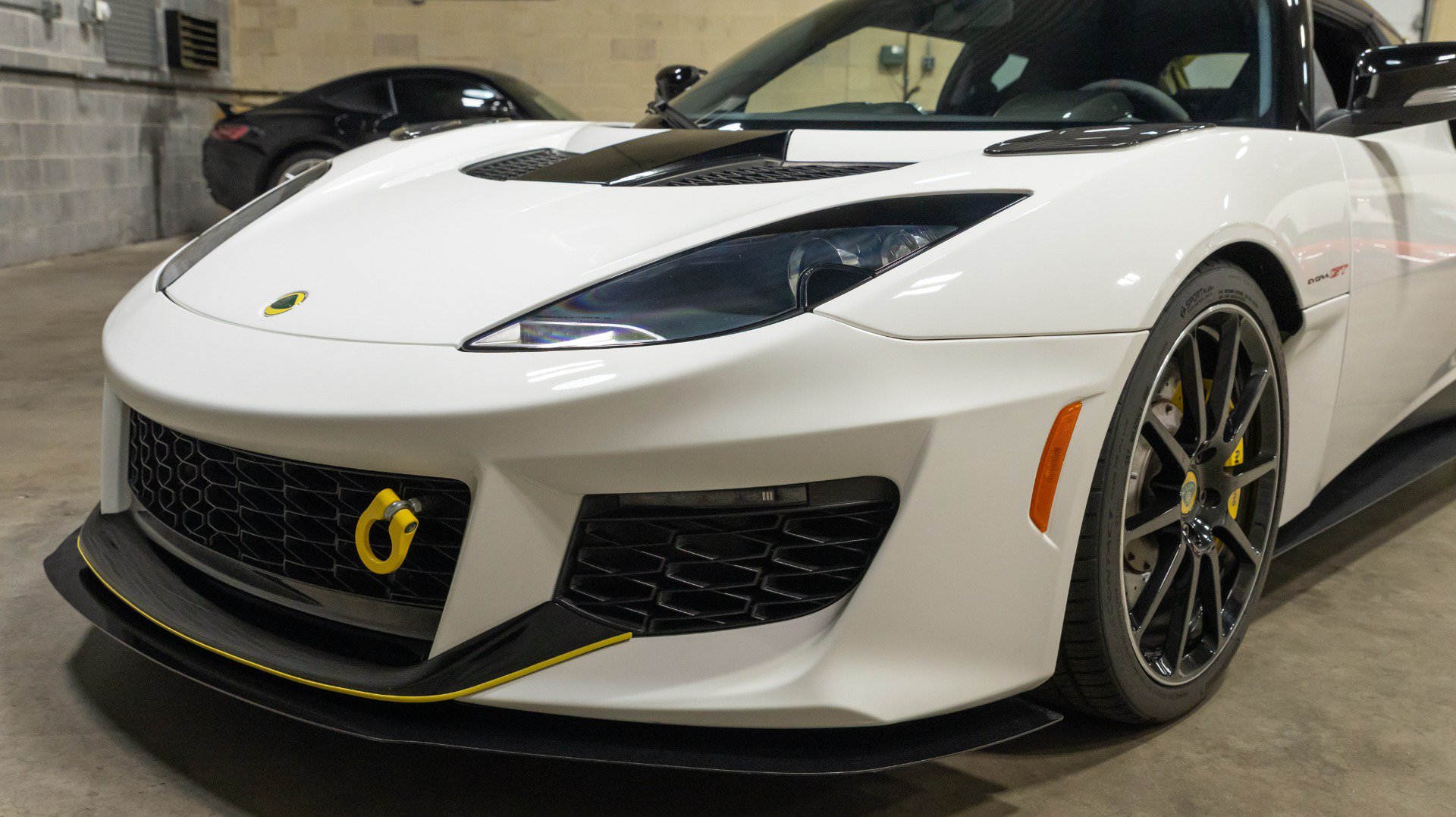 Used 2021 Lotus Evora RWD image 29