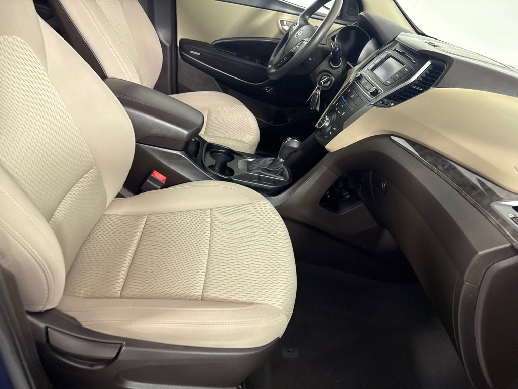 Used 2017 Hyundai Santa Fe Sport image 25