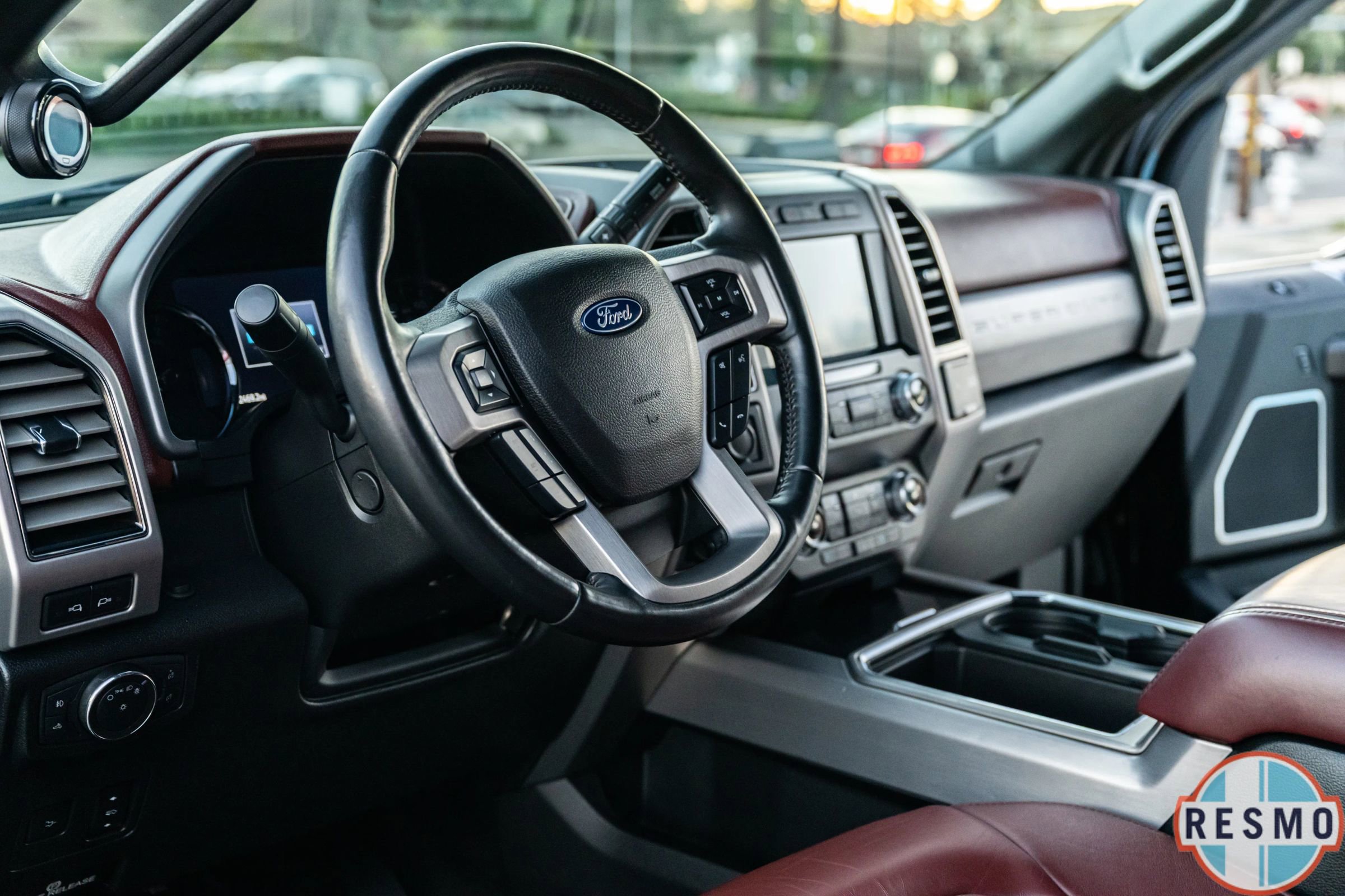 Used 2020 Ford F350 Platinum w/ Tremor Off-Road Package image 20