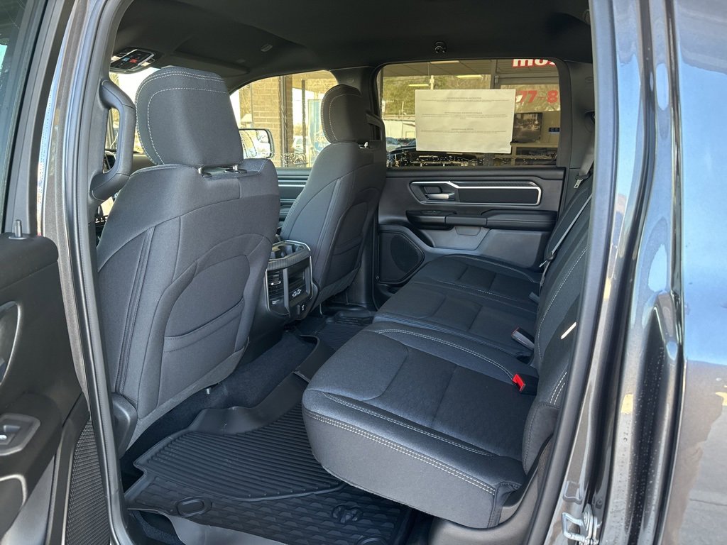 New 2026 RAM 1500 4x4 Crew Cab image 18