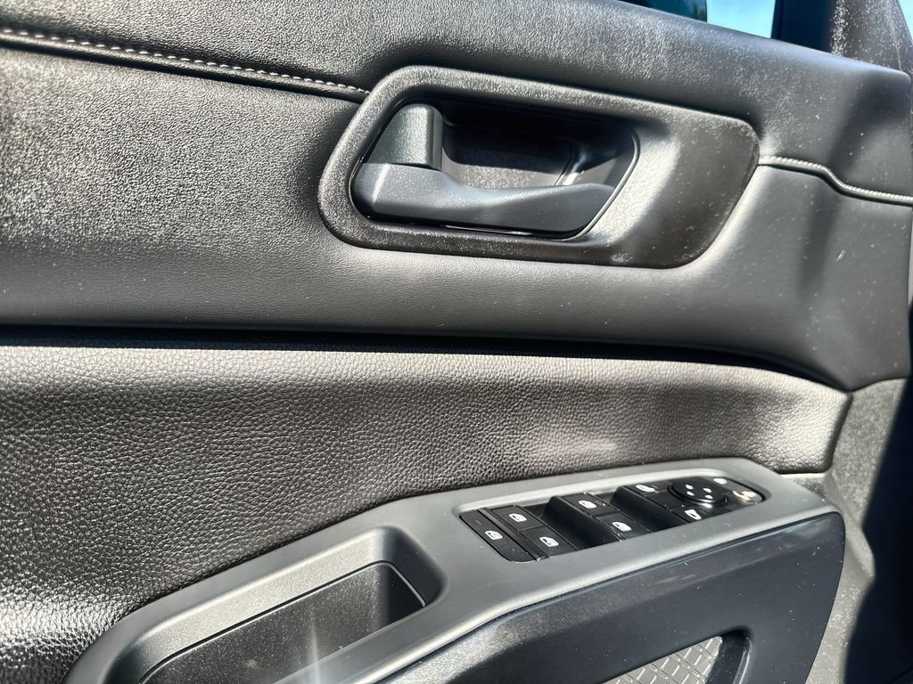 Used 2023 Nissan Pathfinder S AWD/4WD image 12