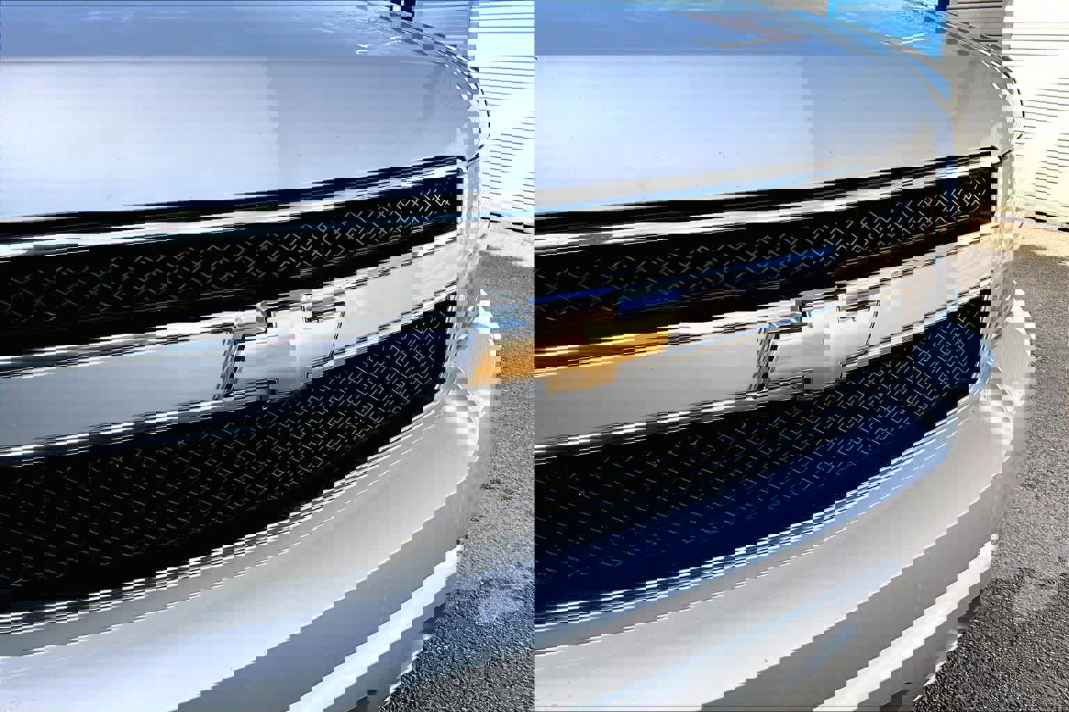 Used 2010 Chevrolet Suburban LT image 29