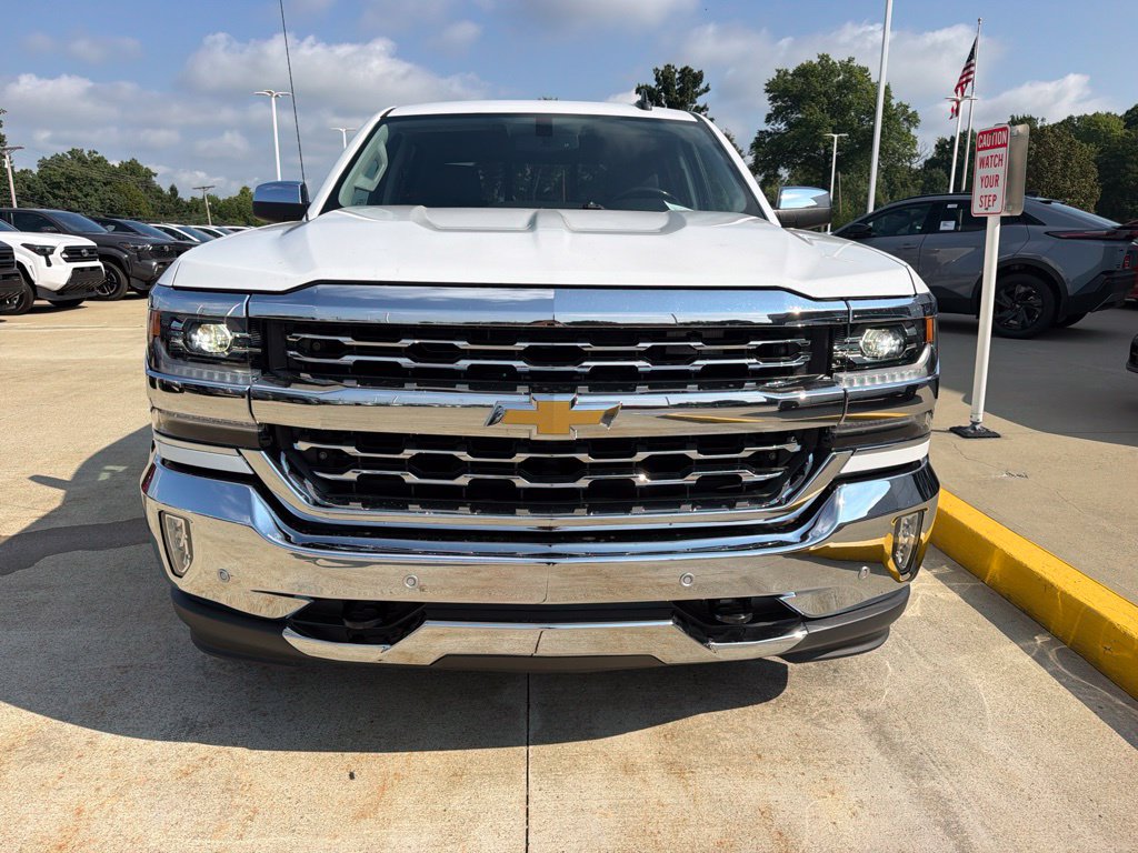 Used 2018 Chevrolet Silverado 1500 LTZ w/ Sport Package AWD/4WD image 2
