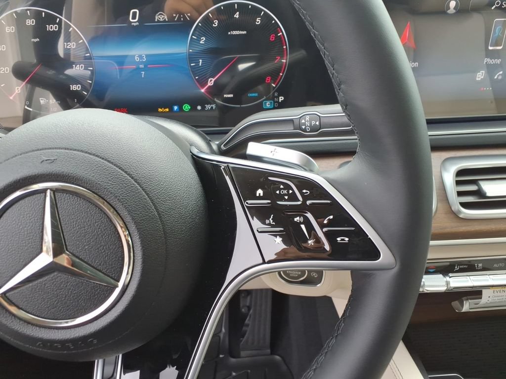 New 2026 Mercedes-Benz GLS 450 4MATIC image 21