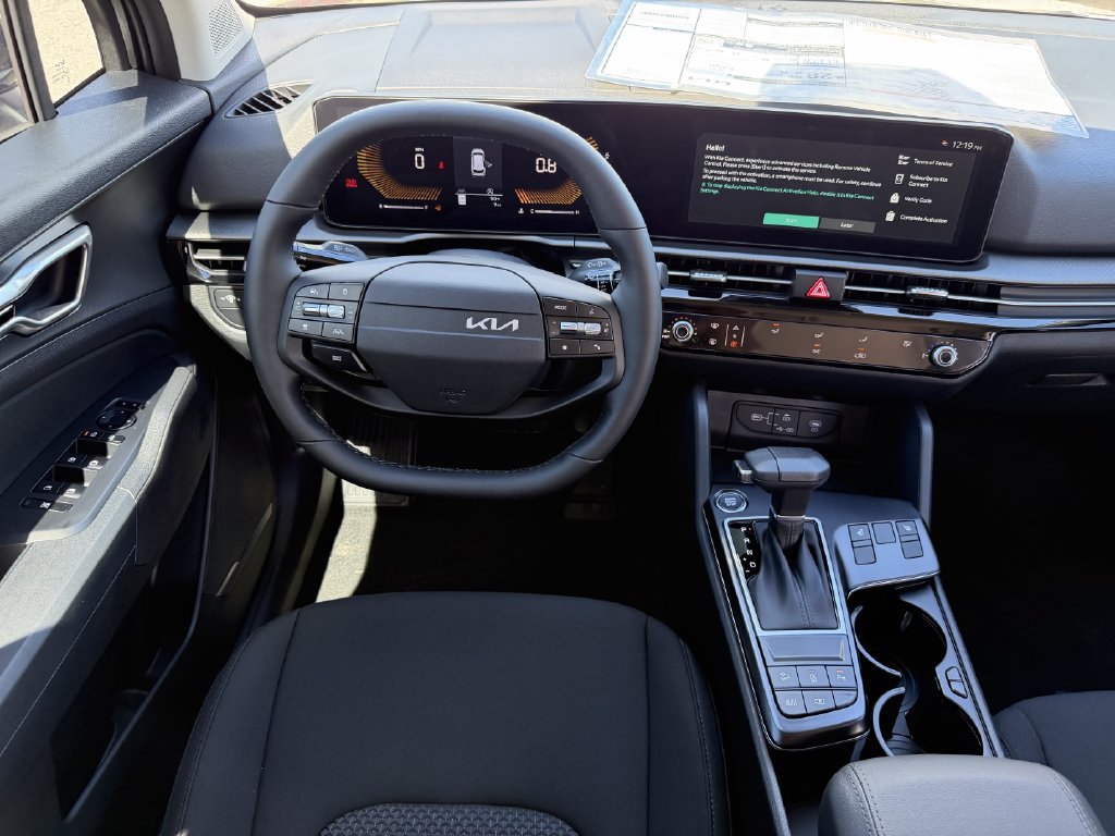 New 2027 Kia Sportage LX w/ LX Convenience Package FWD image 13