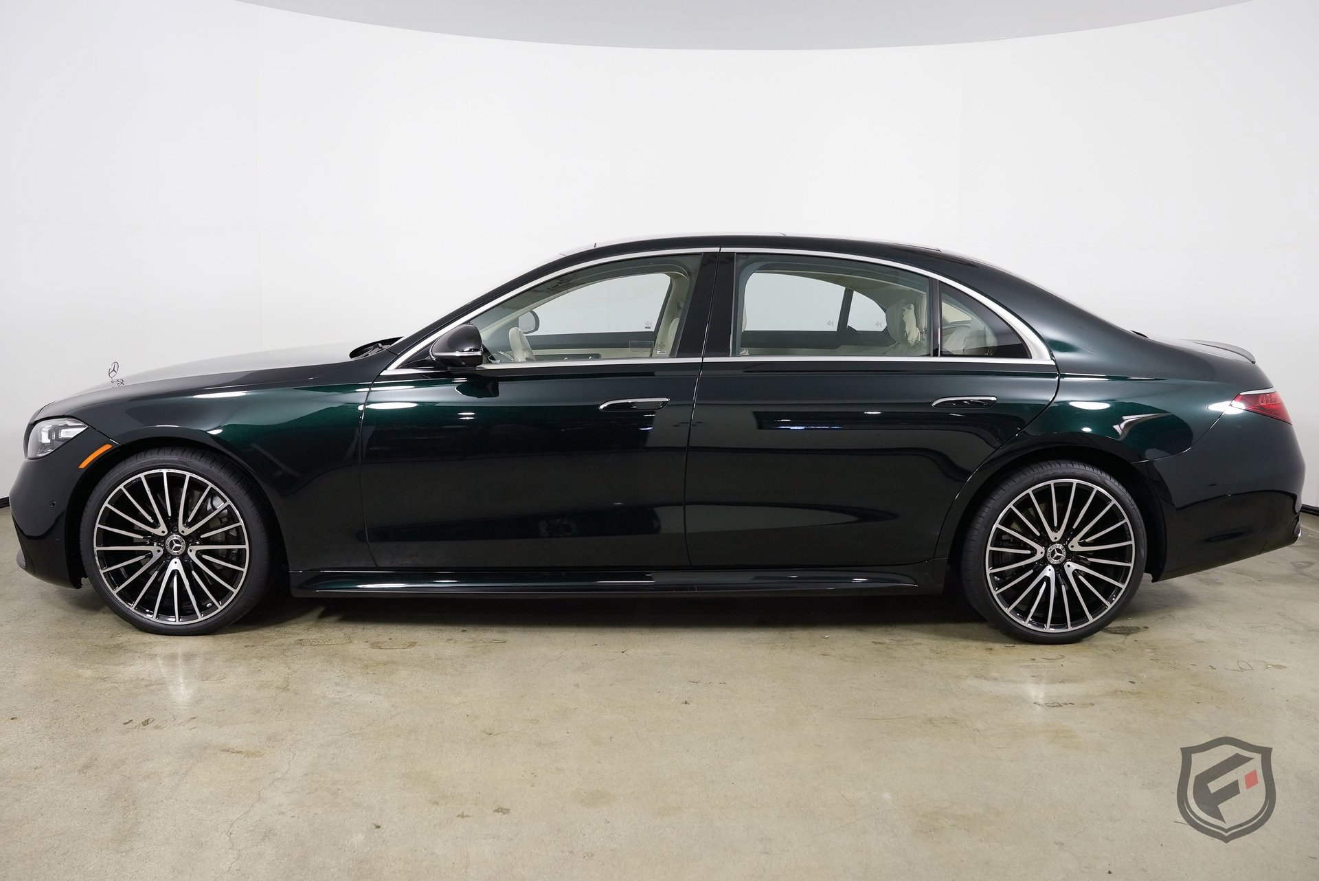 Used 2022 Mercedes-Benz S 580 4MATIC Sedan image 6