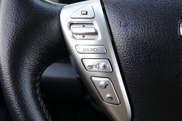 Used 2015 Nissan Versa Note SV image 39