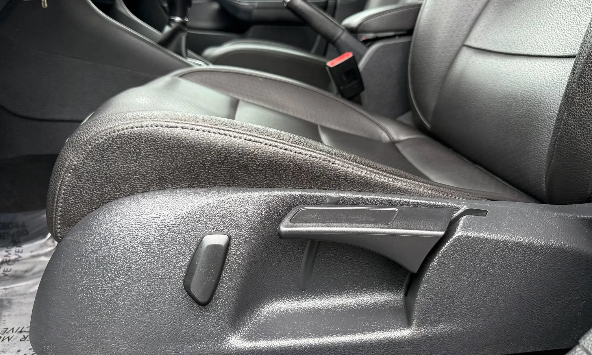 Used 2014 Volkswagen Jetta TDI FWD image 24