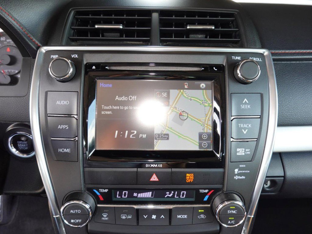 Used 2016 Toyota Camry XSE w/ Moonroof Package FWD image 13