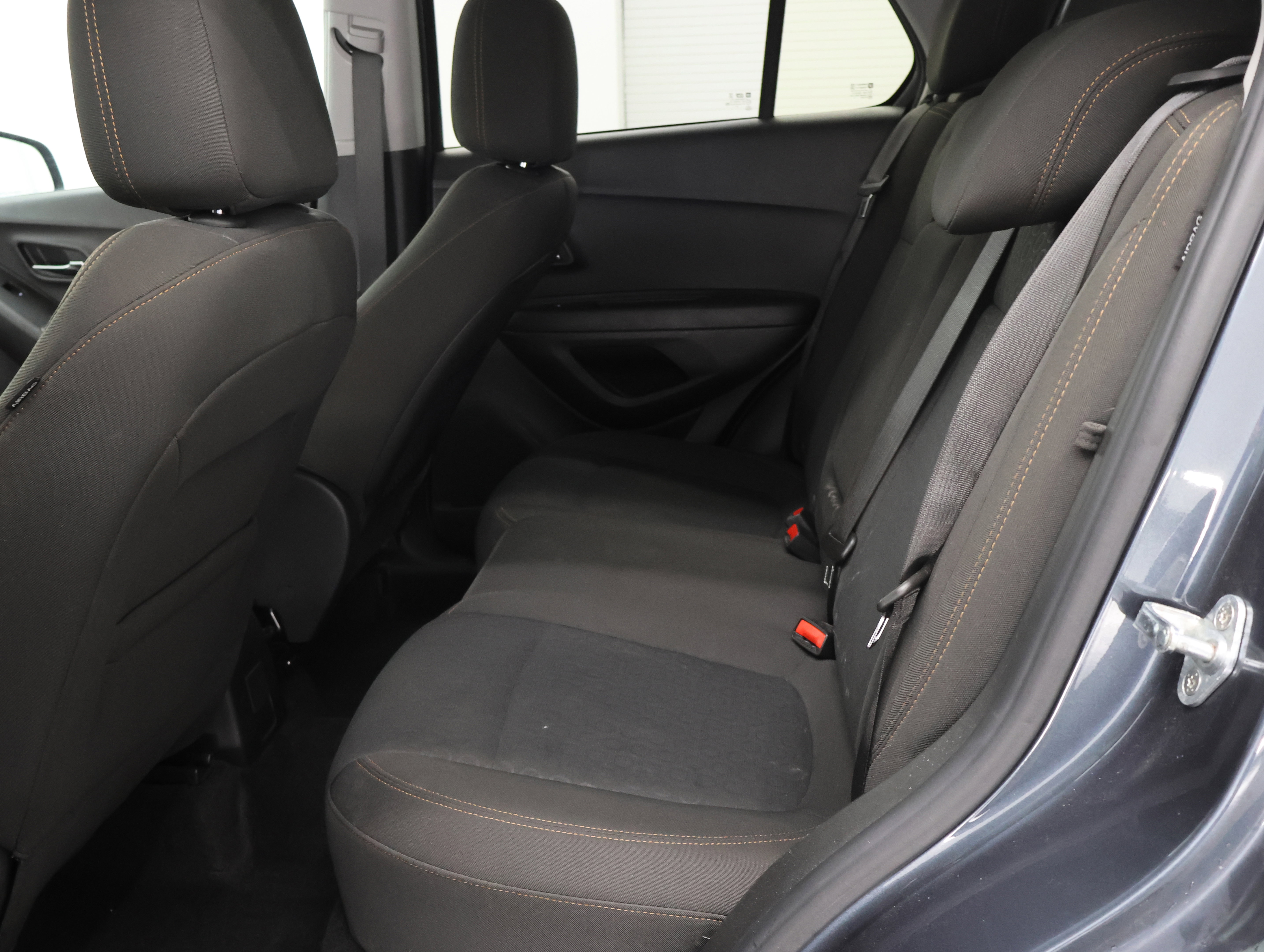 Used 2021 Chevrolet Trax LS w/ Tint and Cruise Package FWD image 9