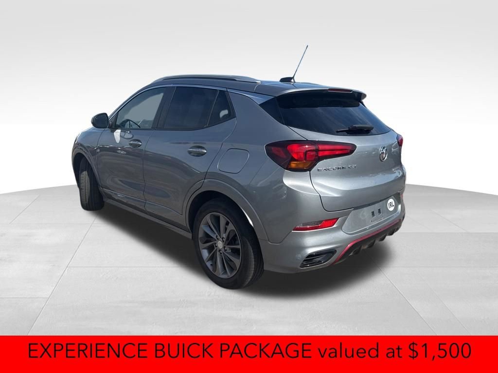 Used 2023 Buick Encore GX Select w/ Experience Buick Package FWD image 3