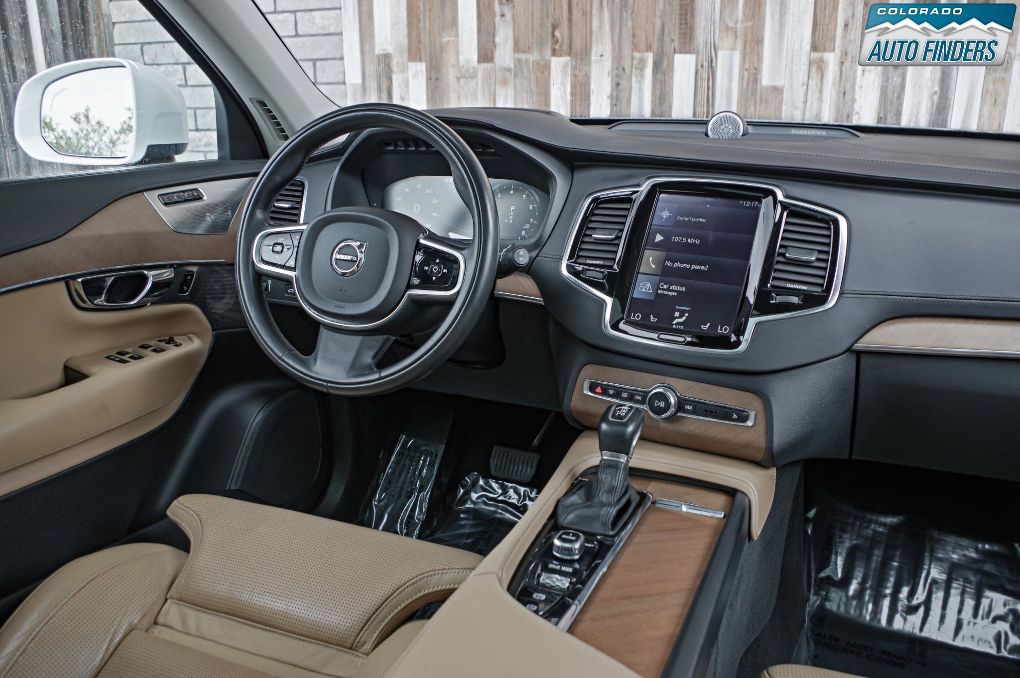 Used 2016 Volvo XC90 T6 Inscription w/ Vision Package AWD/4WD image 16