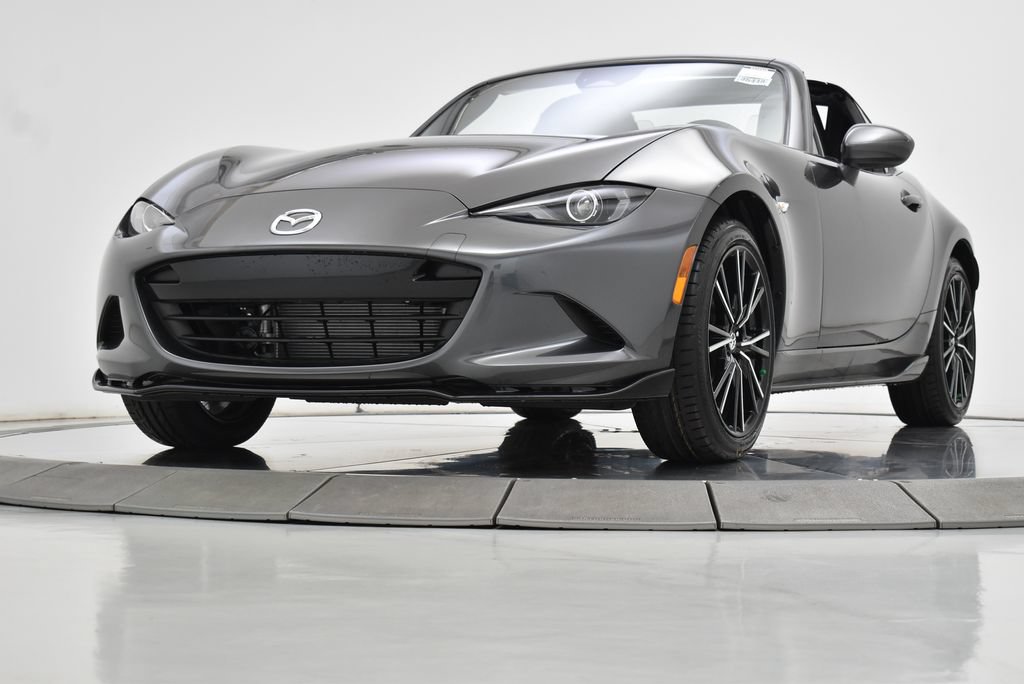 New 2026 MAZDA MX-5 Miata RF Grand Touring w/ Appearance Package RWD image 14