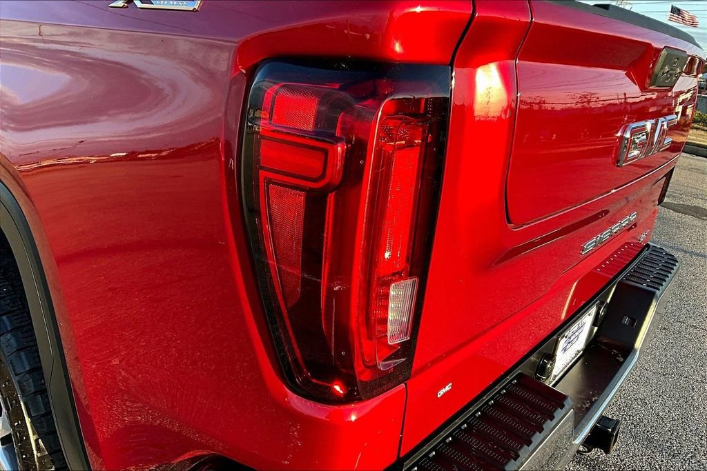 Used 2024 GMC Sierra 1500 SLT w/ SLT Premium Package image 30