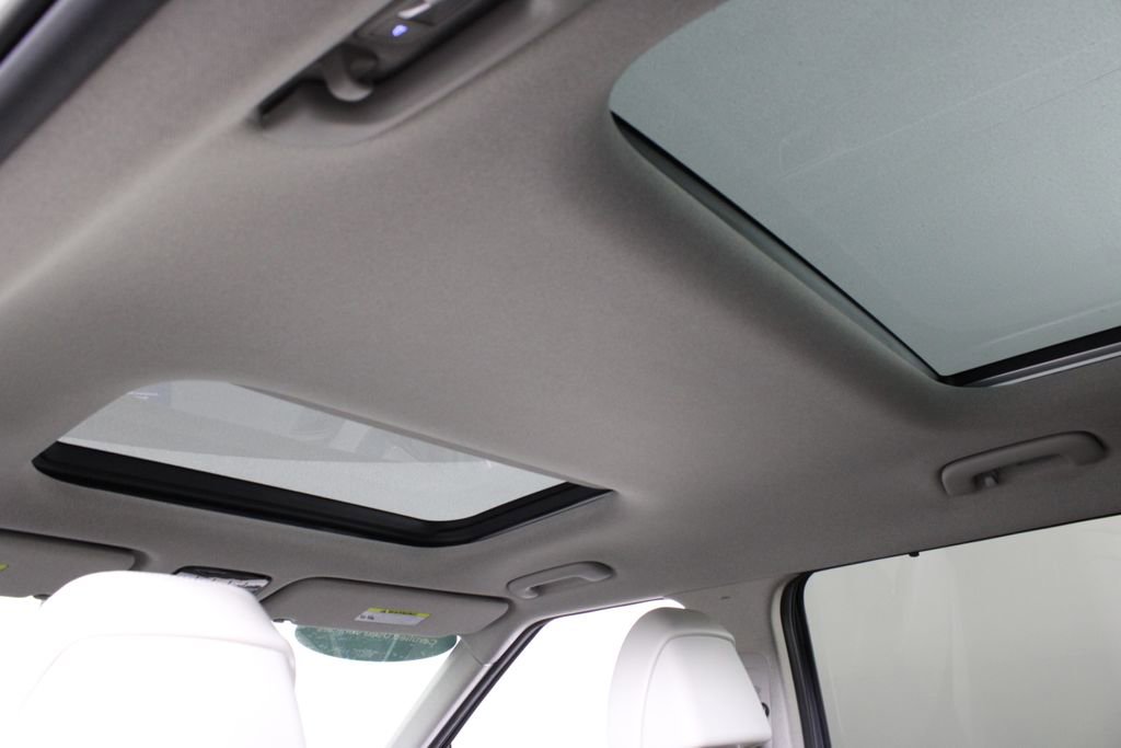 Used 2024 Hyundai Santa Fe Limited image 22