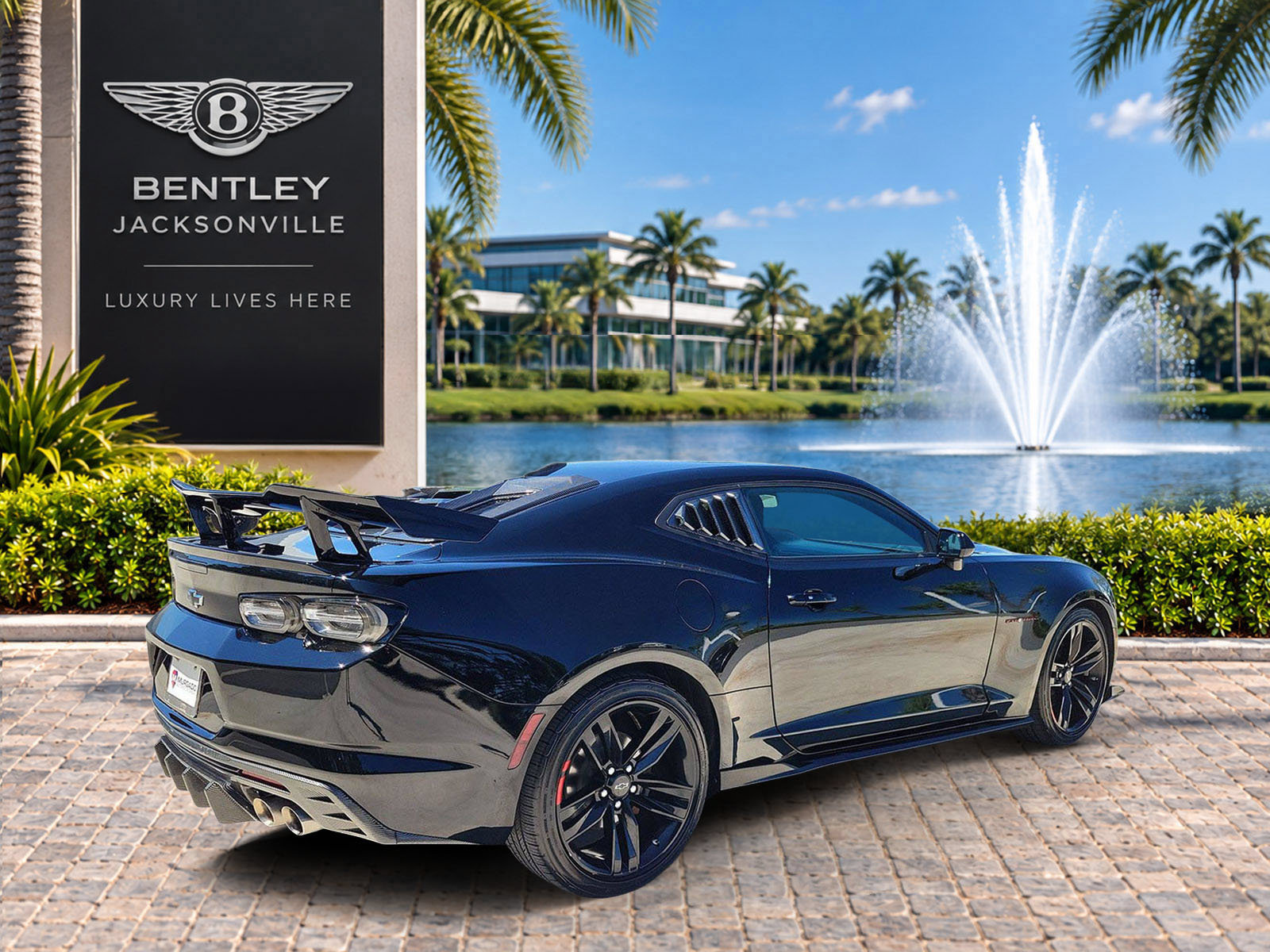Used 2022 Chevrolet Camaro LT w/ Redline Edition RWD image 6