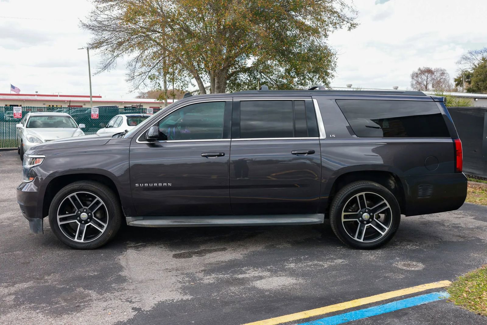 Used 2015 Chevrolet Suburban LS w/ Max Trailering Package image 3