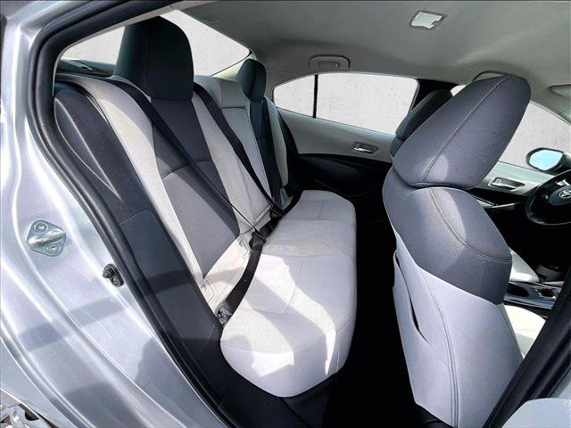Used 2021 Toyota Corolla LE FWD image 29