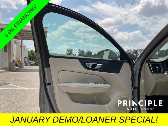 New 2026 Volvo V60 B5 Cross Country Plus w/ Protection Package Premier image 28