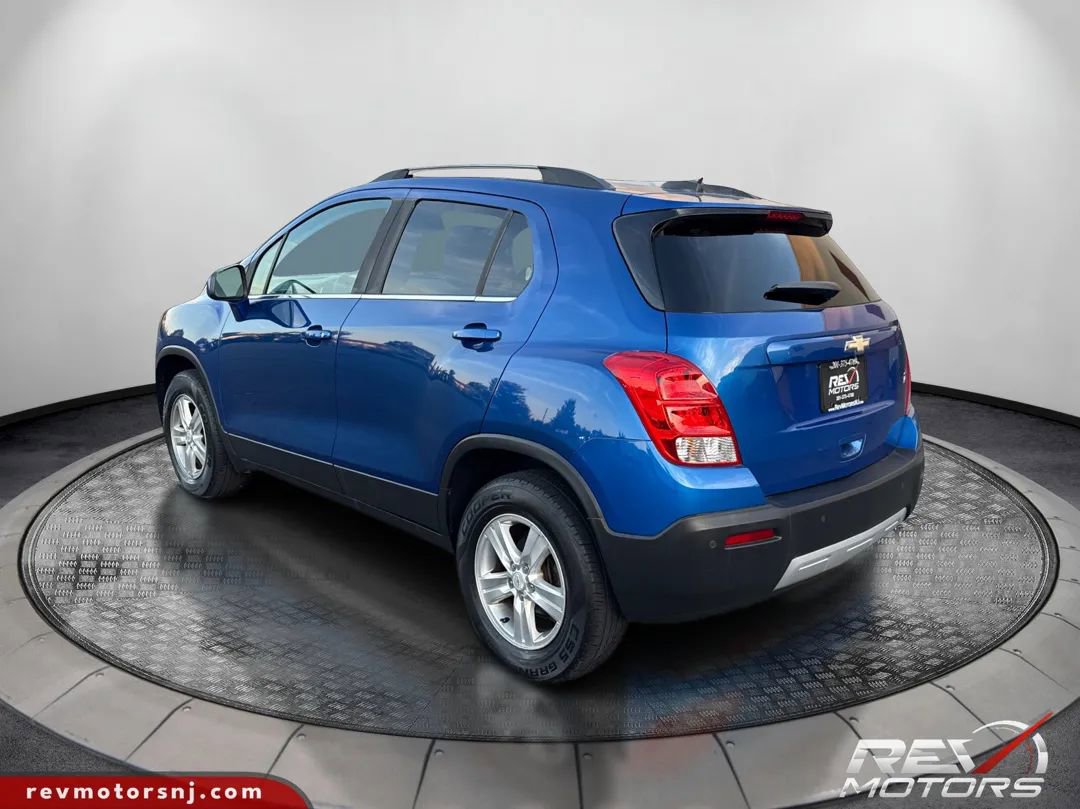 Used 2015 Chevrolet Trax LT w/ LT Plus Package image 3