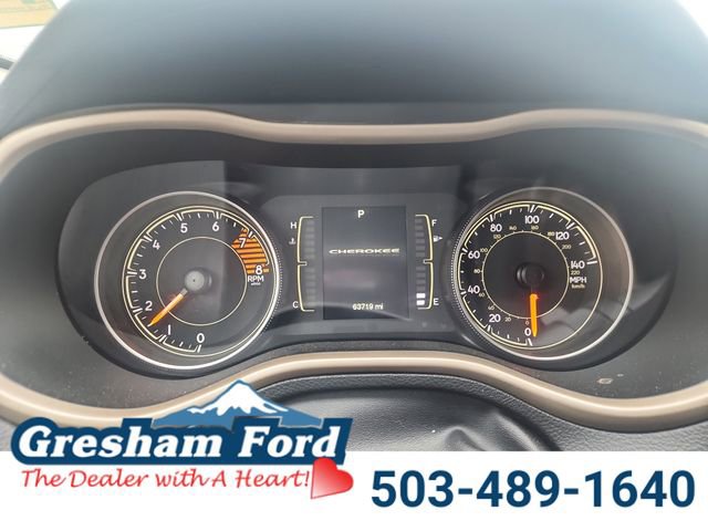 Used 2017 Jeep Cherokee Sport image 19